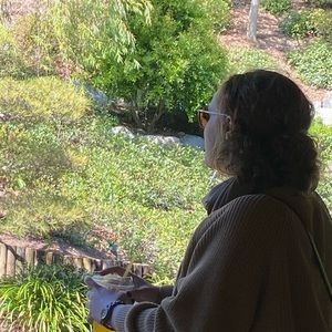 Meet your Posher, Nina